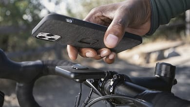 Bike Mounts from Peak Design Hold the Smartphone Securely